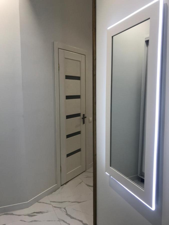 фурманська, 3 *