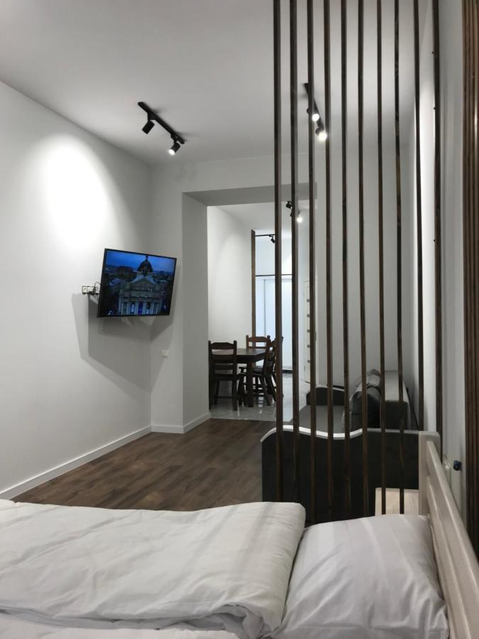фурманська, 3 * Lviv